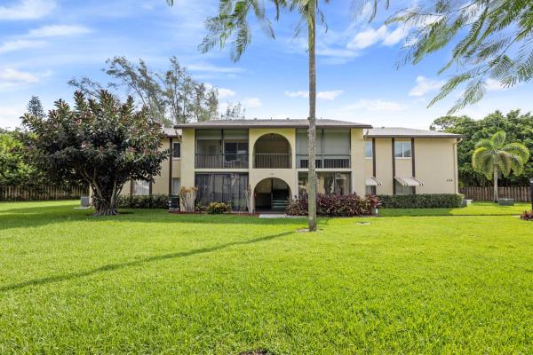 Pine Ridge 3, 324 Pine Ridge Cir #A-2, Greenacres, Florida 33463, image 1