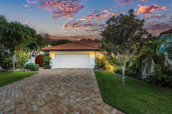 Pelican Harbor, 3564 Ensign Cir, Delray Beach, Florida 33483, image 1
