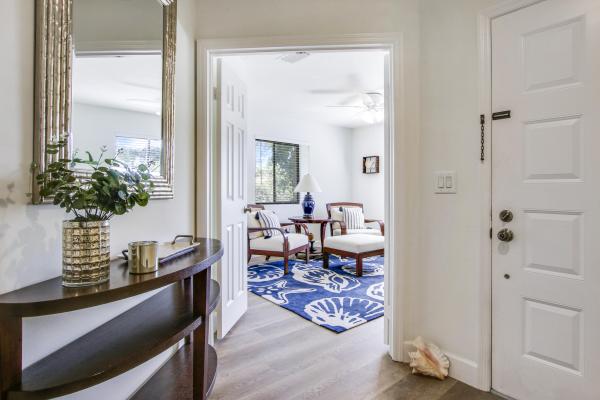 Dunbar Woods, 1103 Duncan Cir #204, Palm Beach Gardens, Florida 33418, image 2