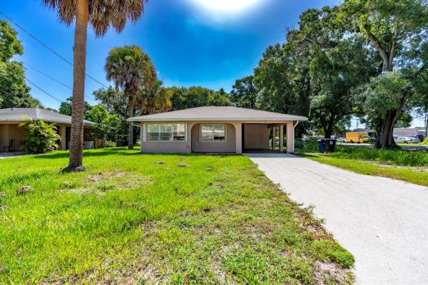 Home Acres, 208 N 30th St, Fort Pierce, Florida 34947, image 1