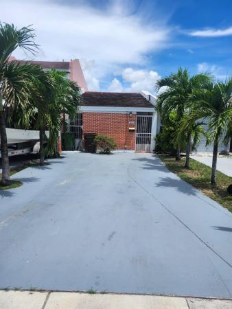 Chambers Land Company, 1865 W 68th St, Hialeah, Florida 33014, image 1