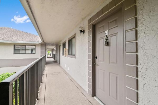 Trowbridge At Lakes Of Delray, 15364 Lakes Of Delray Blvd #69, Delray Beach, Florida 33484, image 3