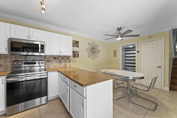 Sherwood Lakes, 118 1st Ln, Greenacres, Florida 33463, image 1