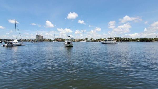 Harbor House North, 101 N Birch Rd #204, Fort Lauderdale, Florida 33304, image 1