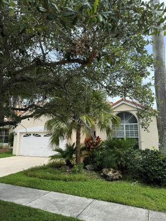Chapel Lake Estates, 18435 NW 13th St, Pembroke Pines, Florida 33029, image 1