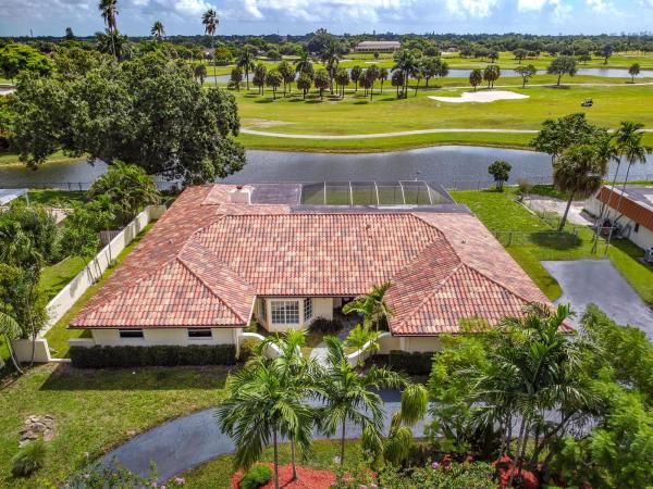Plantation Golf Estates, 300 W Tropical Way, Plantation, Florida 33317, image 1
