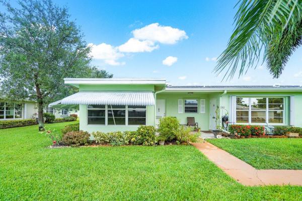 Pine Point Villas, 221 Pine Point Dr #D, Boynton Beach, Florida 33435, image 1
