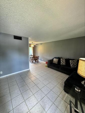 Cedar Court, 4467 Oak Terrace Dr, Greenacres, Florida 33463, image 2