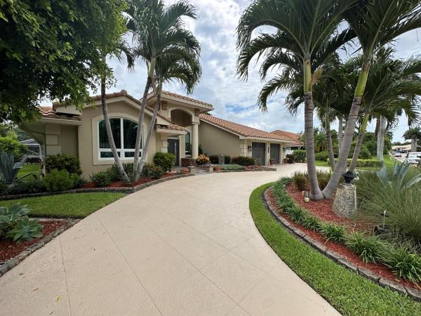 Cypress Creek West Gate, 4761 Bucida Rd, Boynton Beach, Florida 33436, image 1
