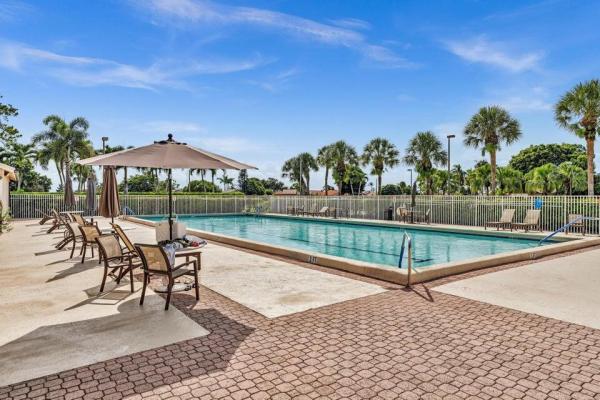 Lakes Of Lantana, 5265 Ouachita Dr, Lake Worth, Florida 33467, image 3