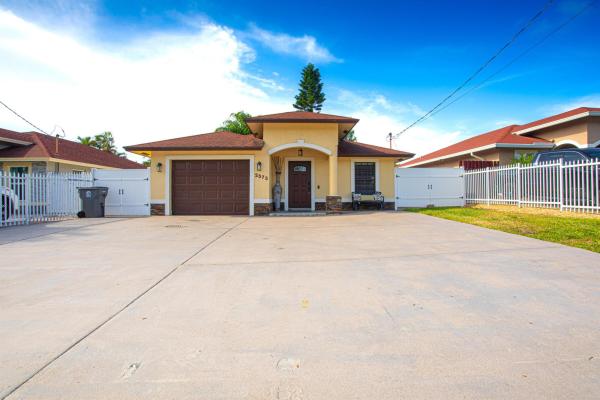 Palm Acres Estates, 2575 Summit Blvd, West Palm Beach, Florida 33406, image 1