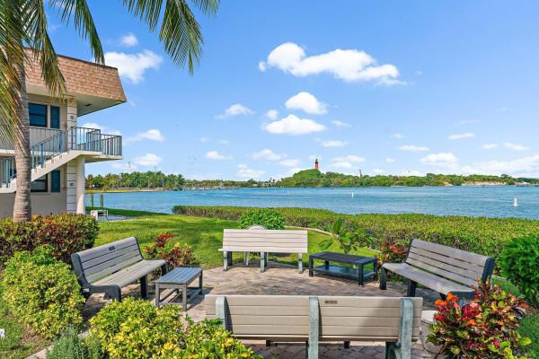 Jupiter Inlet, 755 Saturn St #E201, Jupiter, Florida 33477, image 1