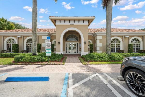 Wellington Shores, 4417 Wellington Shores Dr, Wellington, Florida 33449, image 2