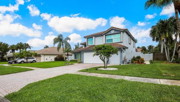 Chatsford Landing At Lake Charleston, 7558 Briar Cliff Cir, Lake Worth Beach, Florida 33467, image 1