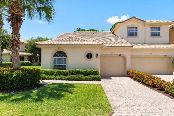 Castle Pines, 8131 Mulligan Cir, Port St. Lucie, Florida 34986, image 1