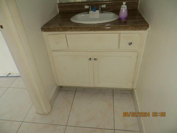 International Village At Inverrary, 3740 Inverrary Dr #2d, Lauderhill, Florida 33319, image 1