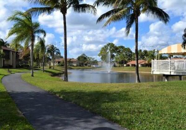 Pine Ridge North 2, 623 Sea Pine Way #C1, Greenacres, Florida 33415, image 2
