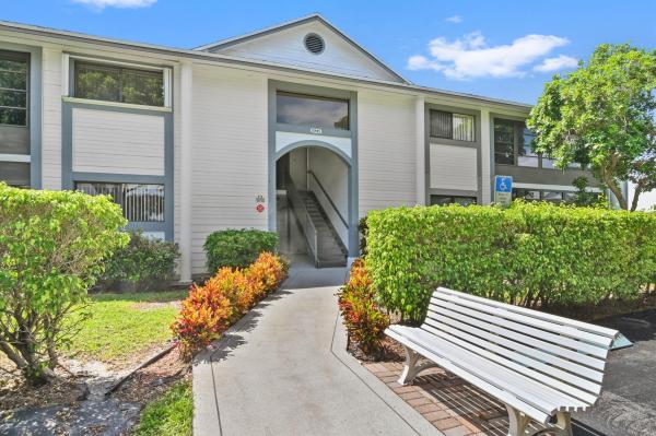 Witney At Lakes Of Delray, 15445 Lakes Of Delray Blvd #206, Delray Beach, Florida 33484, image 1