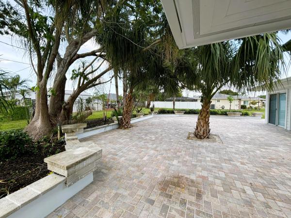 Riverview, 733 SE White Ave, Port St. Lucie, Florida 34983, image 2