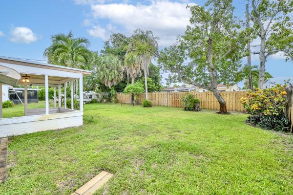 Coral Manor, 12 SW 13th St, Deerfield Beach, Florida 33441, image 3
