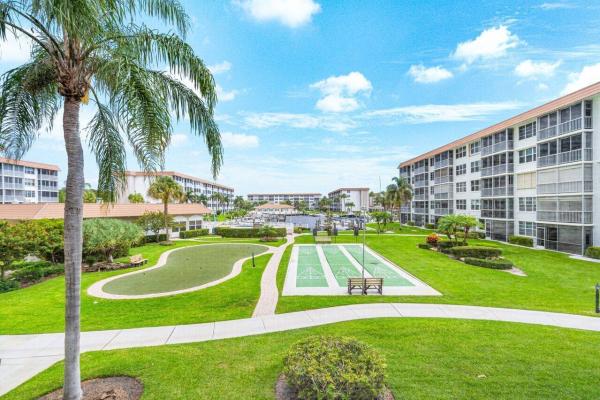 Tropic Bay, 901 Gardenia Dr #279, Delray Beach, Florida 33483, image 1