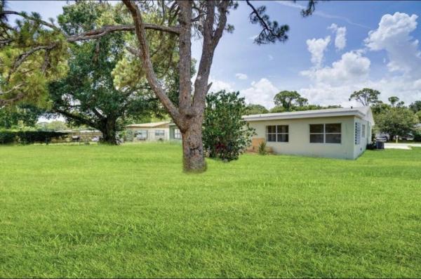 Lakewood Park, 5112 La Salle St, Fort Pierce, Florida 34950, image 3