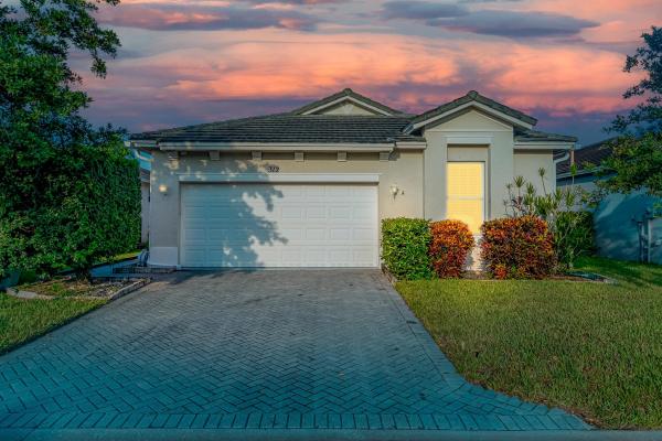 Lake Forest Pointe, 312 SW Tomoka Springs Dr, Port St. Lucie, Florida 34986, image 1