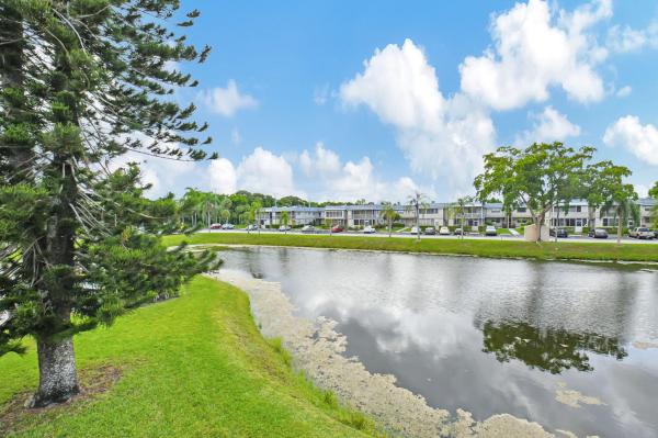 Saxony At Kings Point, 672 Saxony, Delray Beach, Florida 33446, image 1