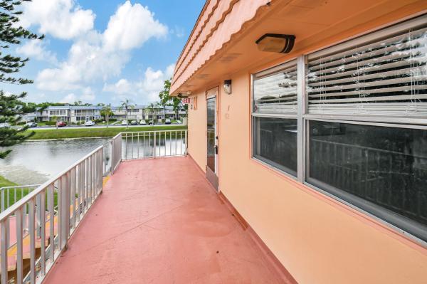 Saxony At Kings Point, 672 Saxony N, Delray Beach, Florida 33446, image 2