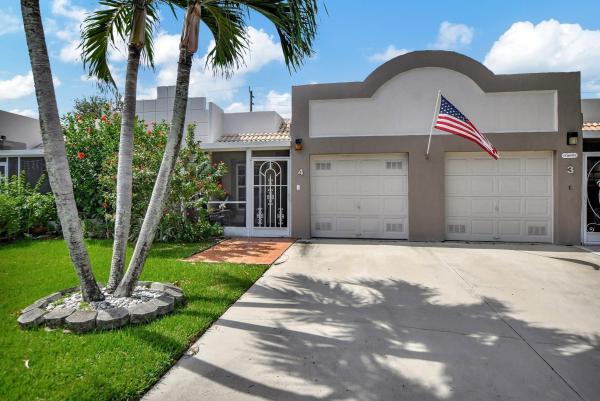 Town Villas At Moon Lake, 9070 Fairbanks Ln #4, Boca Raton, Florida 33496, image 1