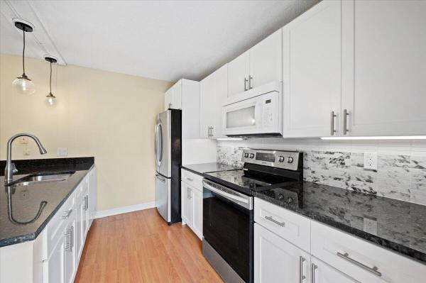 Village Of Sandalwood Lakes South, 5109 51st Way, West Palm Beach, Florida 33409, image 1