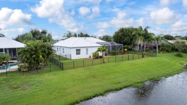Palm Lake Gardens, 2609 Serenity Cir, Fort Pierce, Florida 34981, image 2