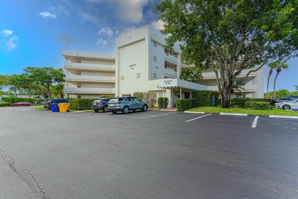 Ashton At Spring Lakes, 3186 Via Poinciana #202, Lake Worth Beach, Florida 33467, image 1