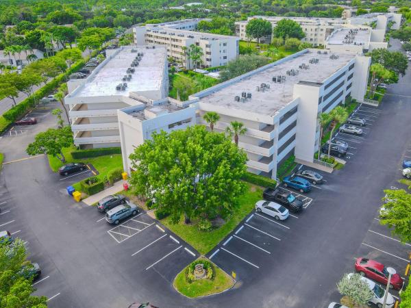 Ashton At Spring Lakes, 3186 Via Poinciana #202, Lake Worth, Florida 33467, image 1
