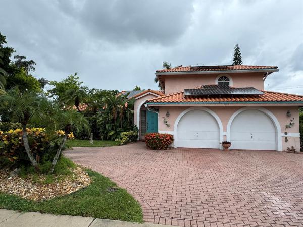 Hidden Valley, 7699 E Country Club Blvd, Boca Raton, Florida 33487, image 1