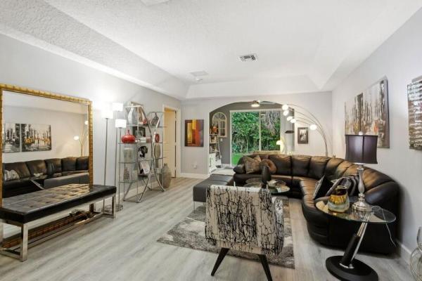 Crystal Pointe At Coral Lakes, 12527 Crystal Pointe Dr #B, Boynton Beach, Florida 33437, image 3