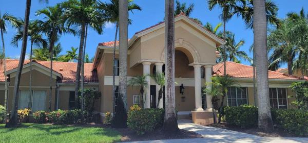 Emerald Isle At Laguna Lakes, 4021 San Marino Blvd #206, West Palm Beach, Florida 33409, image 1