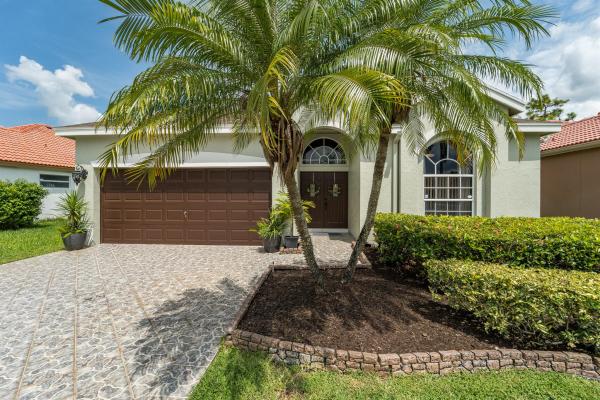 Saratoga Lakes, 142 Derby Ln, Royal Palm Beach, Florida 33411, image 1