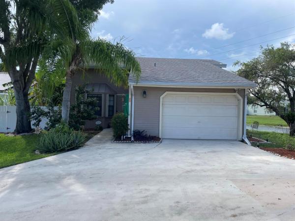 Boynton Lakes North, 1 Paxford Ln, Boynton Beach, Florida 33426, image 1