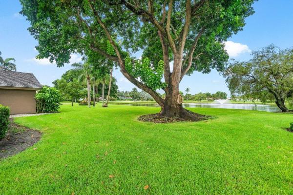 Eastpointe Country Club, 6244 Celadon Ct, Palm Beach Gardens, Florida 33418, image 3