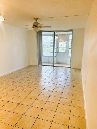Sunrise Lakes 2, 8200 Sunrise Lakes Blvd #108, Sunrise, Florida 33322, image 1