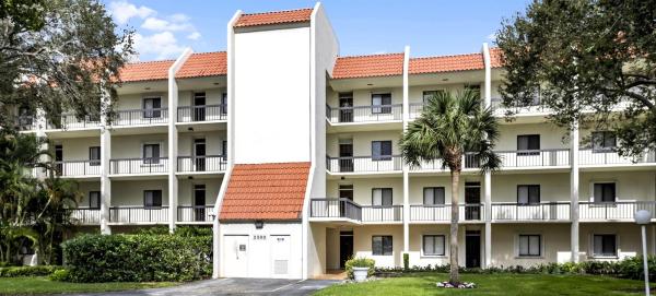 The Senate, 2500 Presidential Way #205, West Palm Beach, Florida 33401, image 1