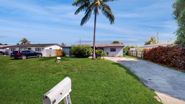 Congress Heights, 2775 Floweva St, Palm Springs, Florida 33406, image 1