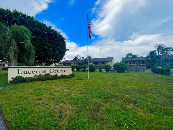 4698 Lucerne Lakes Blvd #203, Lake Worth Beach, Florida 33467, image 1