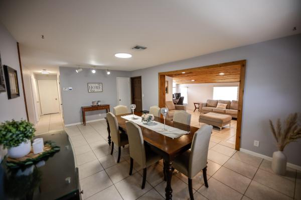 Polo Club Estates, 3323 Taconic Dr, West Palm Beach, Florida 33406, image 3