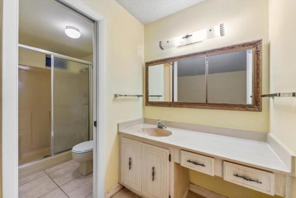 Trails End Villas, 10821 N Military Trl #19, Palm Beach Gardens, Florida 33410, image 2