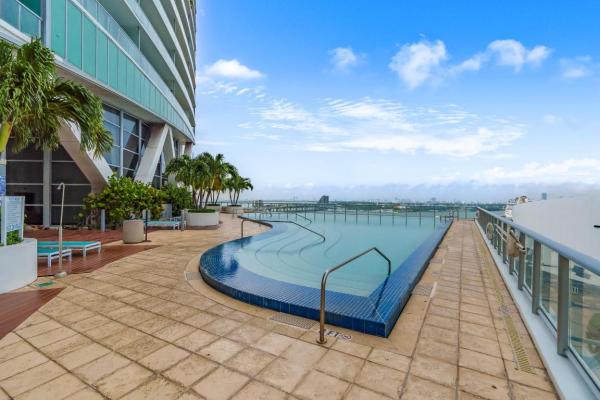 MarinaBlue, 888 Biscayne Blvd #4406, Miami, Florida 33132, image 3