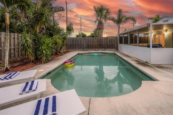 Bunker Hill, 4919 Parker Ave, West Palm Beach, Florida 33405, image 1