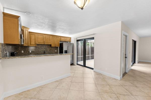 Waterside Estates, 2438 Waterside Dr, Lake Worth, Florida 33461, image 1