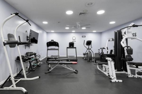 Le Chateau Royal, 3540 S Ocean Blvd #101, South Palm Beach, Florida 33480, image 1